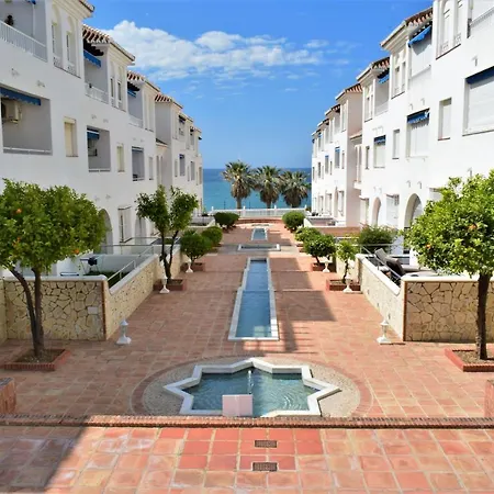 Edf. Fuentes B Apartment *